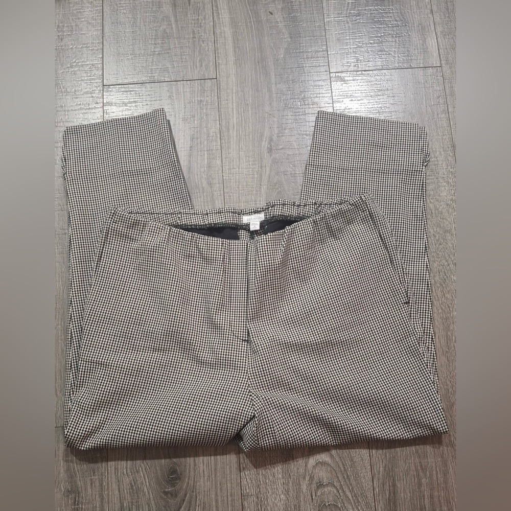 J. Jill Pull On Bi-Stretch Houndstooth Print Ankle Pants. (0178)